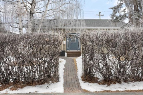 435 Arlington Drive Se, Calgary, AB - Outdoor