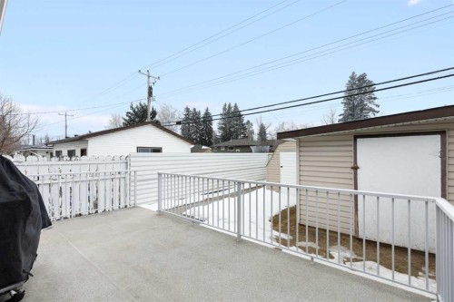 435 Arlington Drive Se, Calgary, AB - Outdoor With Deck Patio Veranda With Exterior