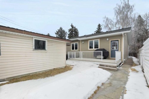 435 Arlington Drive Se, Calgary, AB - Outdoor With Deck Patio Veranda With Exterior