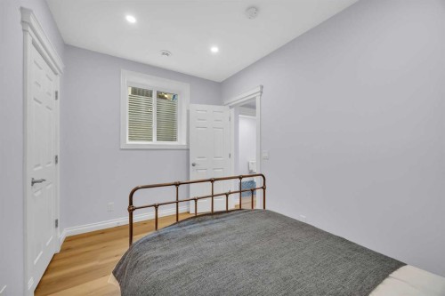 97 Strathridge Close Sw, Calgary, AB - Indoor