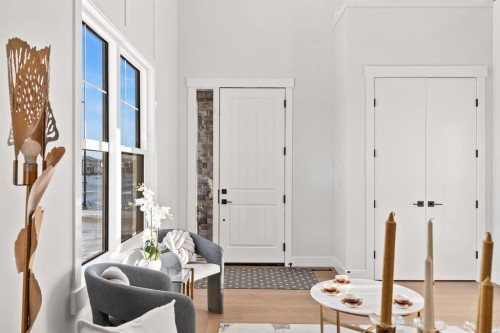 91 South Shore Road, Chestermere, AB - Indoor Photo Showing Other Room