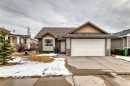 126 Strathmore Lakes Bend, Strathmore, AB  - Outdoor With Facade 