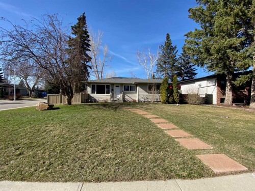 79 Hillary Crescent Sw, Calgary, AB - Outdoor