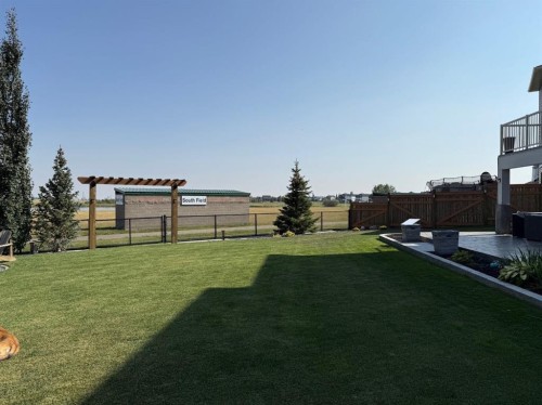 1469 Aldrich Place, Carstairs, AB - Outdoor