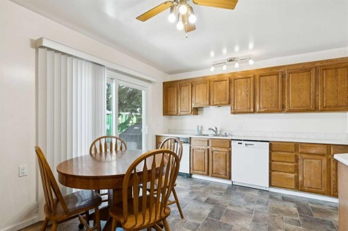 2526 Sable Drive, Calgary, AB - Indoor