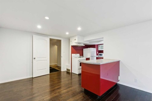 2526 Sable Drive, Calgary, AB - Indoor