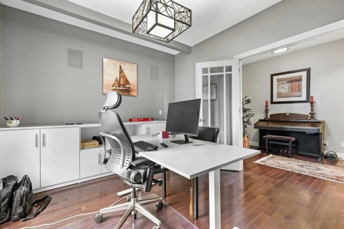 22 Wendham Place Sw, Calgary, AB - Indoor Photo Showing Office