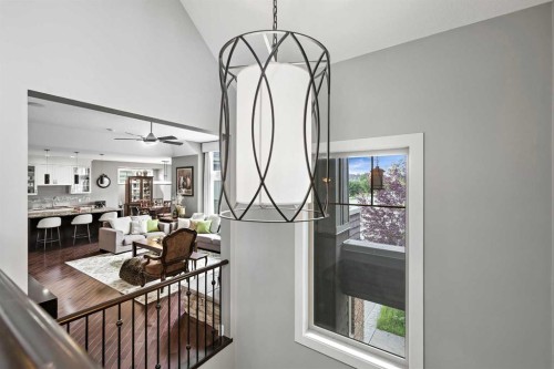 22 Wendham Place Sw, Calgary, AB - Indoor Photo Showing Other Room