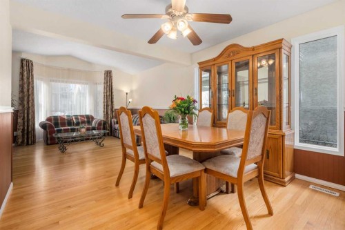 232 Millbank Drive Sw, Calgary, AB - Indoor Photo Showing Dining Room