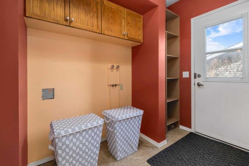 232 Millbank Drive Sw, Calgary, AB - Indoor