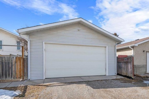 232 Millbank Drive Sw, Calgary, AB - Outdoor With Exterior