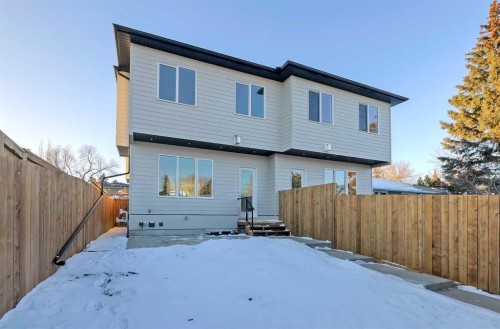 3536 43 Street Sw, Calgary, AB - Outdoor With Exterior
