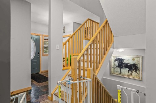 4-36 Windridge Road, Exshaw, AB - Indoor Photo Showing Other Room