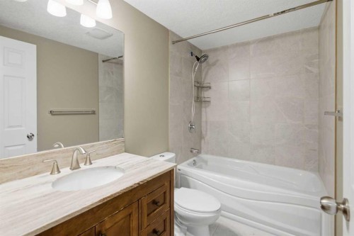 54 Legacy Close Se, Calgary, AB - Indoor Photo Showing Bathroom