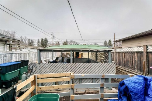6437 19 Street Se, Calgary, AB - Outdoor
