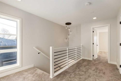 2516 21 Avenue Sw, Calgary, AB - Indoor Photo Showing Other Room