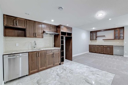 107 Nolancrest Rise Nw, Calgary, AB - Indoor Photo Showing Kitchen