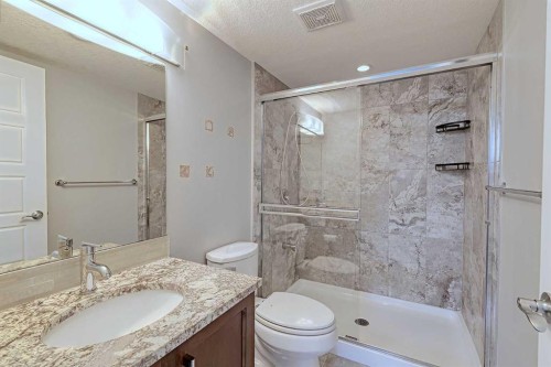 107 Nolancrest Rise Nw, Calgary, AB - Indoor Photo Showing Bathroom