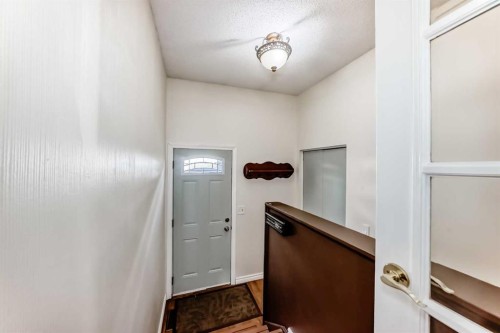 48 Midglen Way Se, Calgary, AB - Indoor Photo Showing Other Room