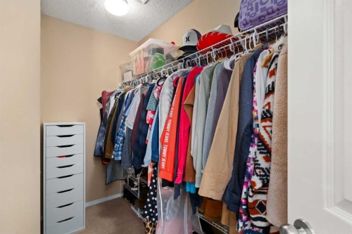 47 Eversyde Heath Sw, Calgary, AB - Indoor With Storage