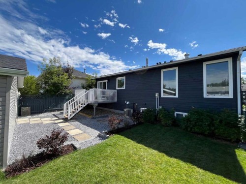 1312 10 Avenue Se, High River, AB - Outdoor