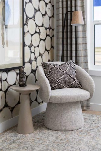 145 Wild Rose Way Se, Calgary, AB - Indoor