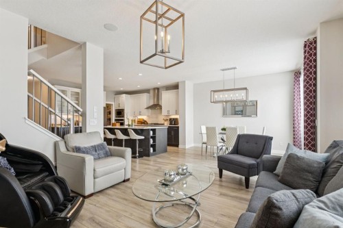 415 Rivercrest Boulevard, Cochrane, AB - Indoor Photo Showing Living Room