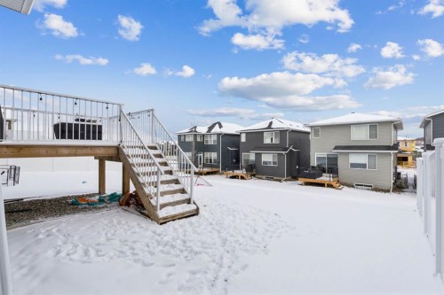 415 Rivercrest Boulevard, Cochrane, AB - Outdoor