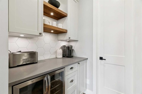 105 Masters Cape Se, Calgary, AB - Indoor Photo Showing Kitchen