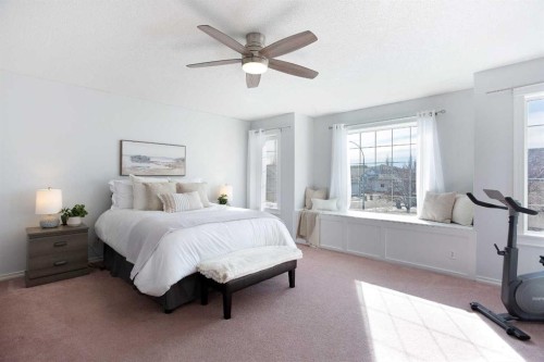 8 Thorndale Close Se, Airdrie, AB - Indoor Photo Showing Bedroom