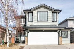 8 Thorndale Close SEAirdrie, AB T4A 2B9