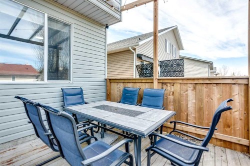 8 Thorndale Close Se, Airdrie, AB - Outdoor With Deck Patio Veranda With Exterior