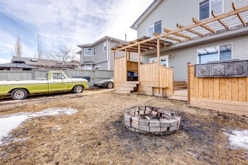8 Thorndale Close Se, Airdrie, AB - Outdoor