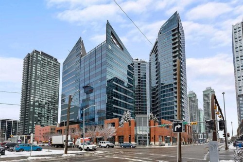 804-225 11 Avenue SE Calgary, AB T2G 0G3