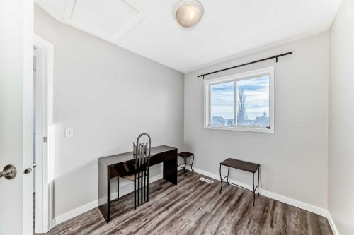 80 Hidden Point Nw, Calgary, AB - Indoor