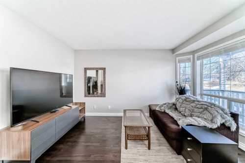 80 Hidden Point Nw, Calgary, AB - Indoor Photo Showing Bedroom