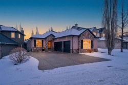 2735 Evercreek Bluffs Way SW Calgary, AB T2Y 4P6