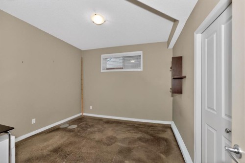 2735 Evercreek Bluffs Way Sw, Calgary, AB - Indoor Photo Showing Other Room