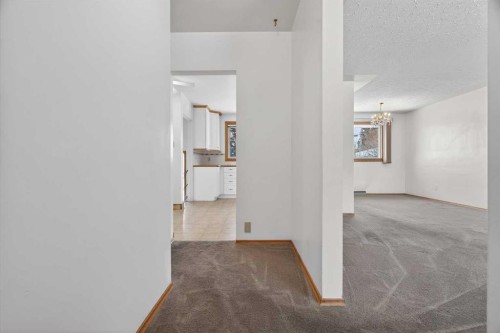 58 Westwood Drive Sw, Calgary, AB - Indoor Photo Showing Other Room