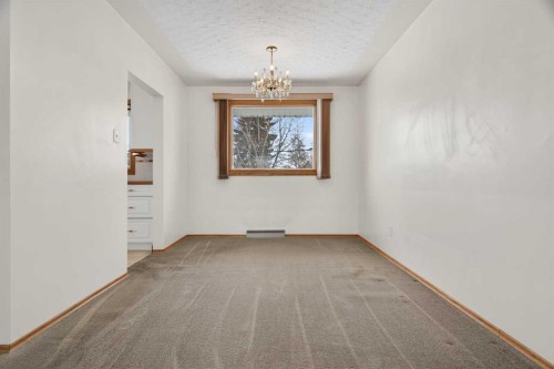 58 Westwood Drive Sw, Calgary, AB - Indoor Photo Showing Other Room