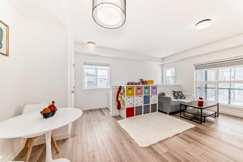 44 Spring Creek Common Sw, Calgary, AB - Indoor