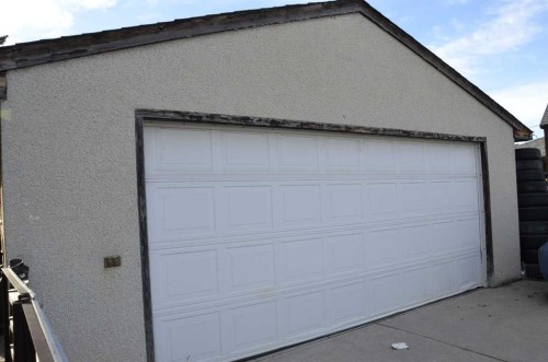 2412 35 Street Se, Calgary, AB - Outdoor With Exterior