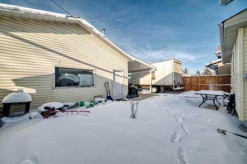 584 Whiteridge Way Ne, Calgary, AB - Outdoor With Exterior