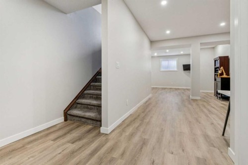 24 Willow Park Point, Cochrane, AB - Indoor Photo Showing Other Room