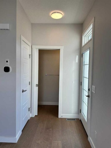 1189 Waterford Drive, Chestermere, AB - Indoor Photo Showing Other Room