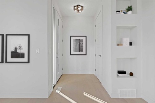 1189 Waterford Drive, Chestermere, AB - Indoor Photo Showing Other Room