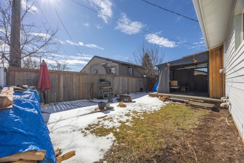 2302 Olympia Drive Se, Calgary, AB - Outdoor