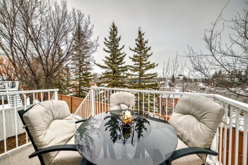157 Hawkstone Manor Nw, Calgary, AB - Outdoor