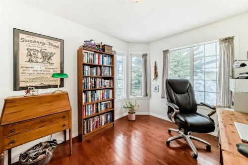 157 Hawkstone Manor Nw, Calgary, AB - Indoor Photo Showing Office
