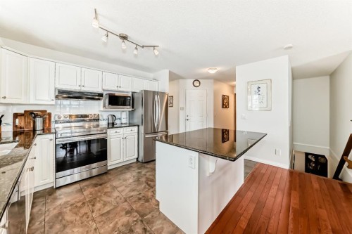 157 Hawkstone Manor Nw, Calgary, AB - Indoor Photo Showing Kitchen With Stainless Steel Kitchen